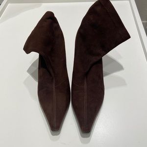 Cole Haan Brown Stretch Suede Ankle Boot with stacked heel pointed toe size 9